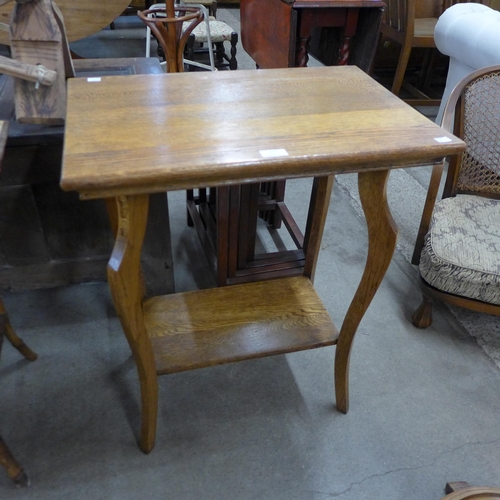 167 - An Edward VII oak occasional table