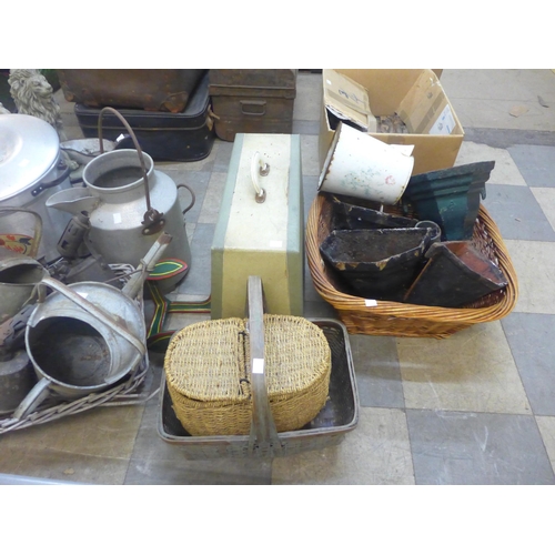 262 - Assorted cast iron drain, hoppers, cistern, galvanised watering cans, etc.