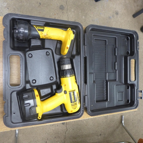 2003 - A Dewalt DW954 drill and torch set - no charger