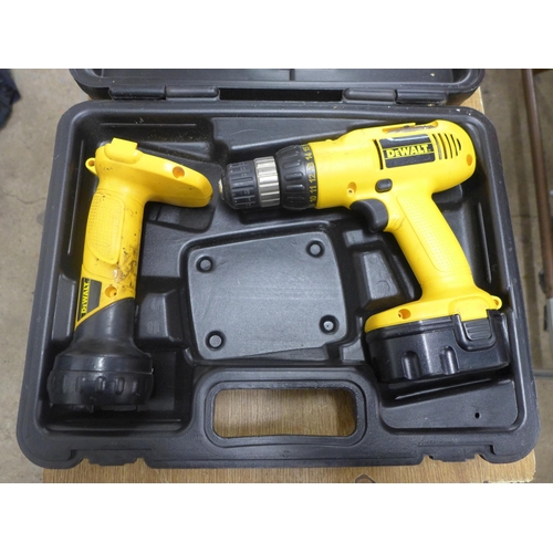 2003 - A Dewalt DW954 drill and torch set - no charger