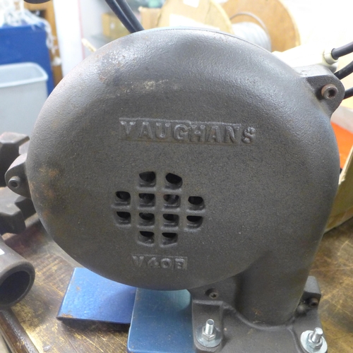 2046 - A Vaughans V40A forge blower