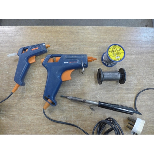 2058 - 2 Glue guns and a soldering iron with solder