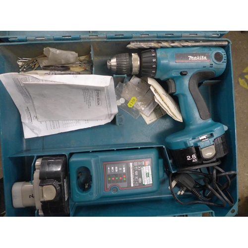 2067 - A Bosch GST 60PB 520w jigsaw