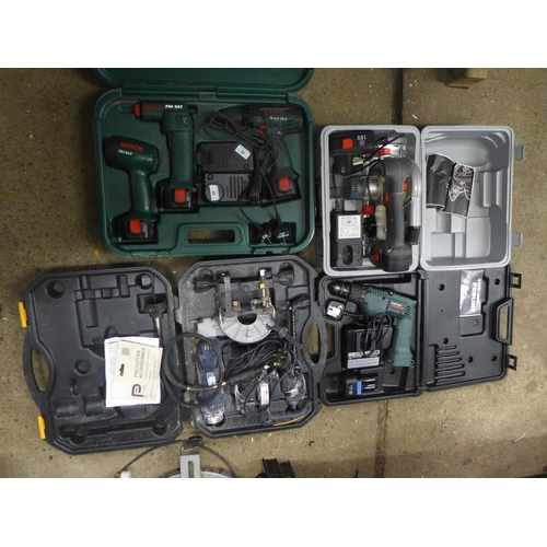 2070 - A quantity of power tools including a Black & Decker Proline 9236-7 cordless power drill with batter... 