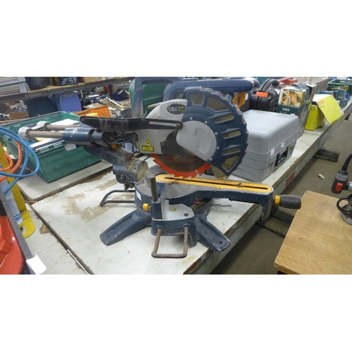 2072 - A Macallister double bevel slide 1800w mitre saw - COD250DLSM