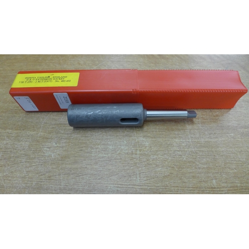 2159 - A morse taper extension socket, 3mt internal to 2mt external - still wrapped - never used