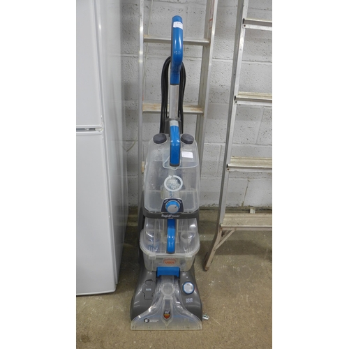 2241 - A Vax CWGRV021 Rapid Power Plus carpet cleaner