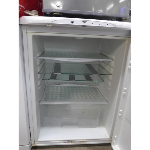 2251 - A Hotpoint Future under counter fridge