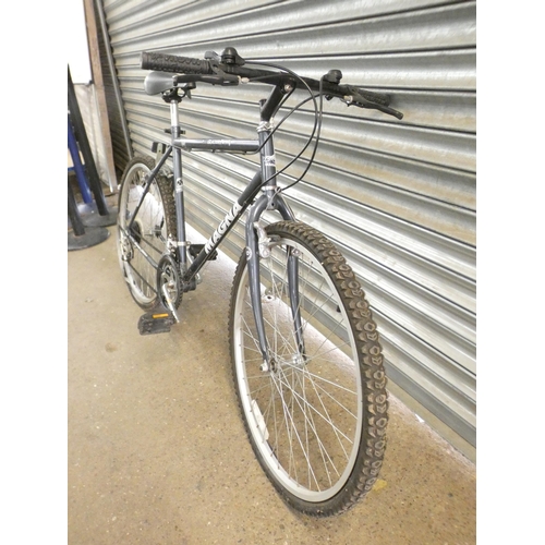 2270 - A Magna Glacier Point steel framed MTB