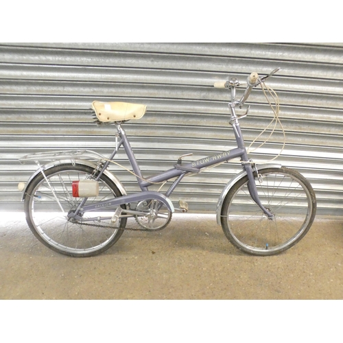 2274 - A Raleigh Stowaway vintage folding bike