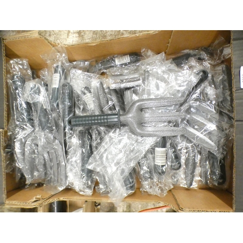 2311 - Approximately 20 unused garden hand forks