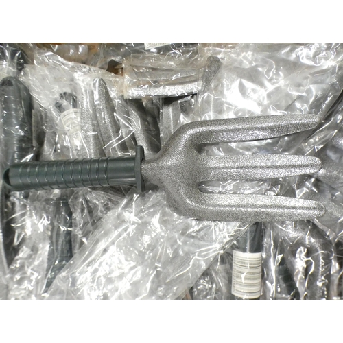 2311 - Approximately 20 unused garden hand forks