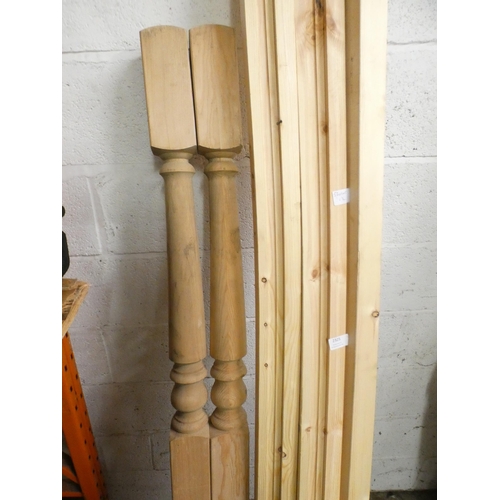 2325 - 3 Door legs and a pair of stanchion posts