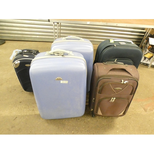 2396 - Five assorted suitcases