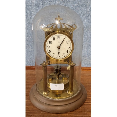 363 - A Badische 400 day torsion clock with disc pendulum