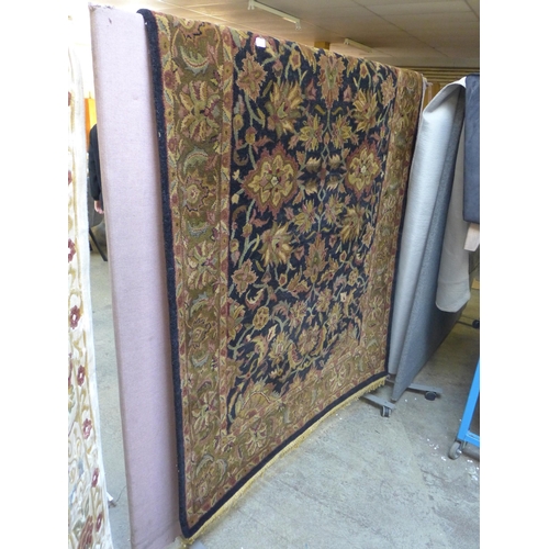 1522 - A 100% wool pile, Indian Agra rug, 8ft x 5ft