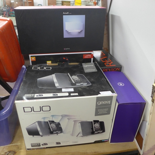 2407 - A quantity of boxed household items including a Gear 4 Duo versatile stereo speaker system for iPod,... 