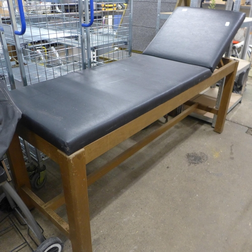 2248 - Wood & leather effect therapist bed