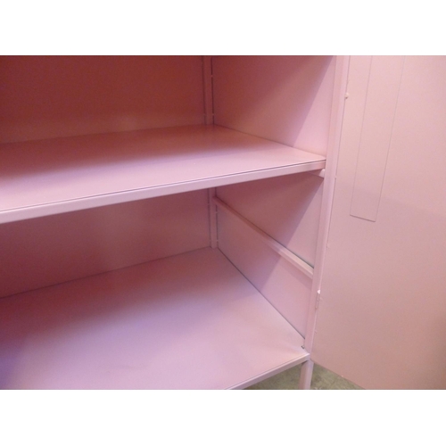 1412 - A pair of pink bedside lockers