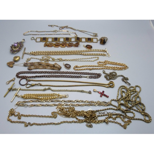 1026 - Edwardian and later jewellery including necklaces and bracelets