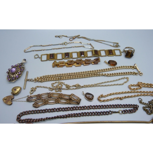 1026 - Edwardian and later jewellery including necklaces and bracelets