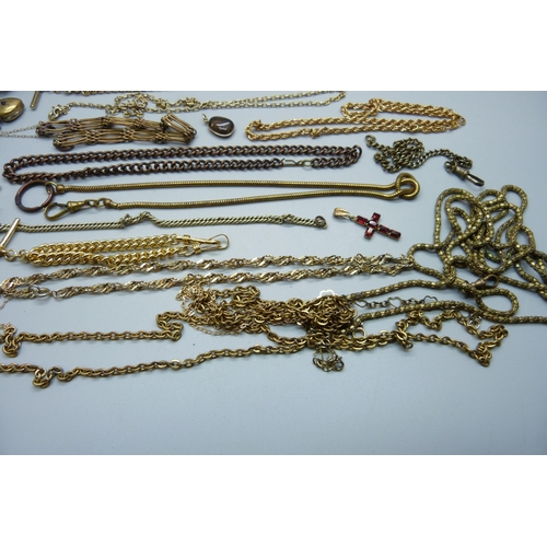 1026 - Edwardian and later jewellery including necklaces and bracelets