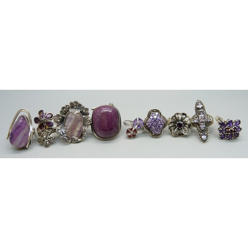 1039 - Nine large chunky silver rings including fluorite, garnet and amethyst, up to 36mm, 114g