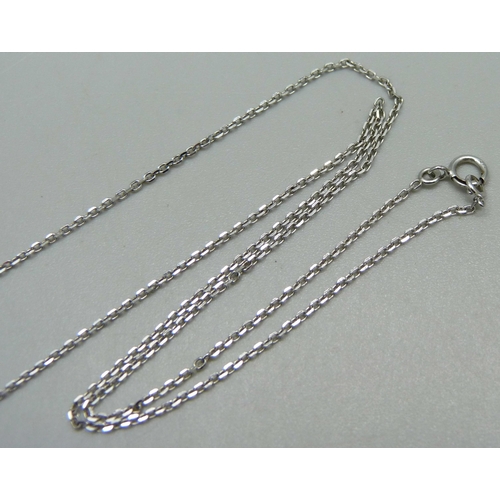 1056 - A 9ct white gold necklace set with white stones, 5.4g, approximately 40.5cm chain