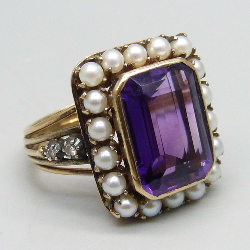 1122 - An antique French amethyst, pearl and diamond ring, control marks to outer shank, tests at 18ct gold... 