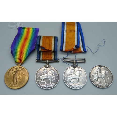 1127 - Four WWI medals; a pair to 168262 Gnr J. Mallabar R.A., one to 2967 Dvr. D. Jamieson R.E., a/f and o... 