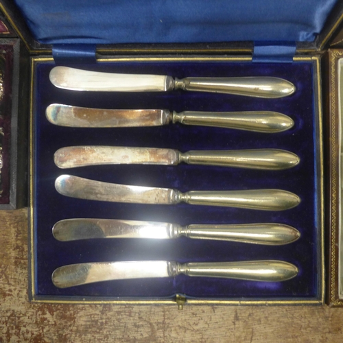 1160 - Six cased cutlery sets **PLEASE NOTE THIS LOT IS NOT ELIGIBLE FOR POSTING AND PACKING**