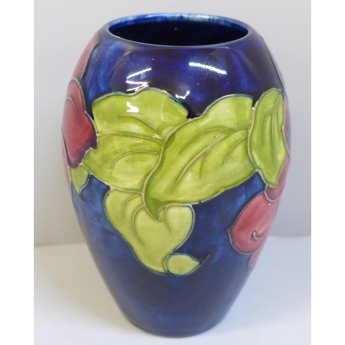 622 - A Moorcroft vase, crazed, 13cm
