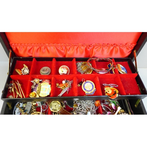 700 - A jewellery box and costume jewellery