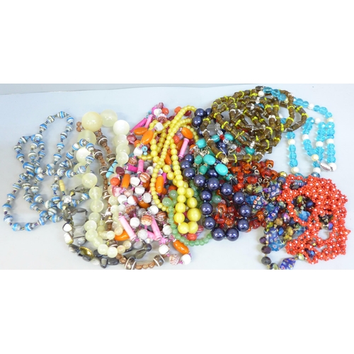 702 - Assorted bead necklets