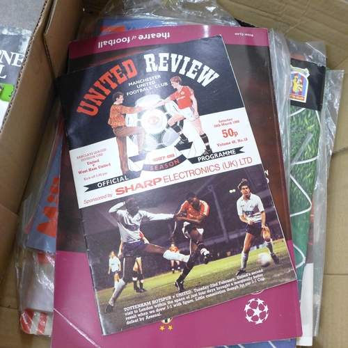 720 - A collection of mainly Manchester United programmes including testimonials and Cup Finals