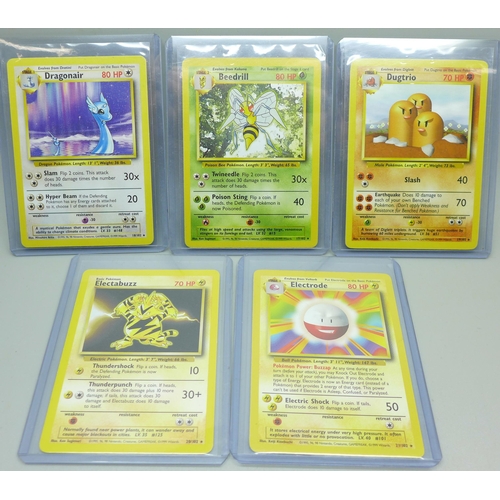 845 - Five rare base set vintage Pokemon cards