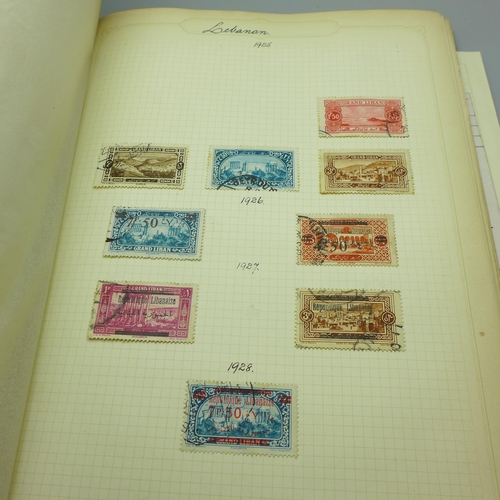 859 - An album of world postage stamps, sorted in alphabetical order, Abbysinia to Venezuela, including so... 