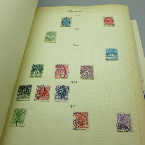 859 - An album of world postage stamps, sorted in alphabetical order, Abbysinia to Venezuela, including so... 