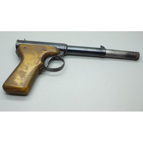 872 - A Diana Mod. 2 target shooting pistol