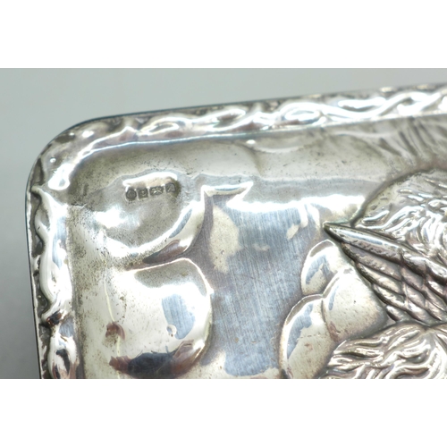 881 - A silver topped box with Reynolds Angels detail, Birmingham 1997, 152mm wide