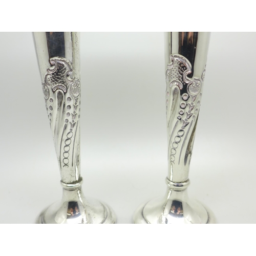 883 - A pair of silver vases, Birmingham 1905, 18cm