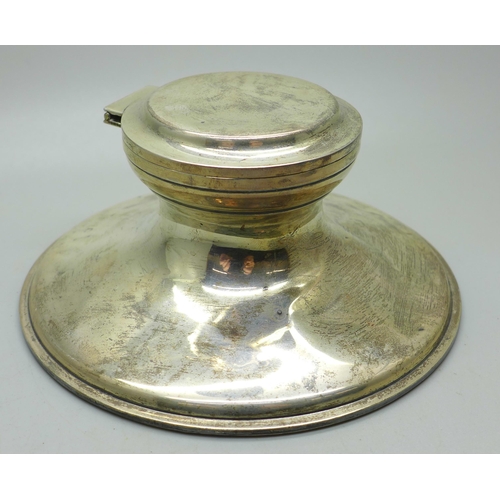 885 - A silver capstan inkwell, worn Birmingham marks, a/f