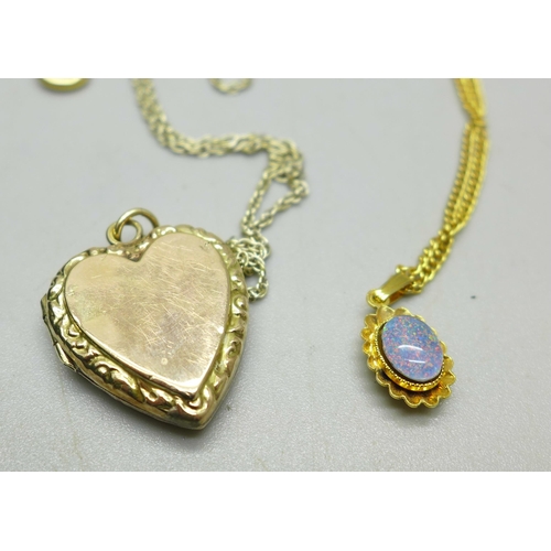 930 - A rolled gold bangle, a 9ct gold back and front locket and a triplet opal pendant