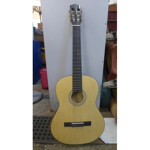 2084 - An elevation 540/6441 d acoustic guitar