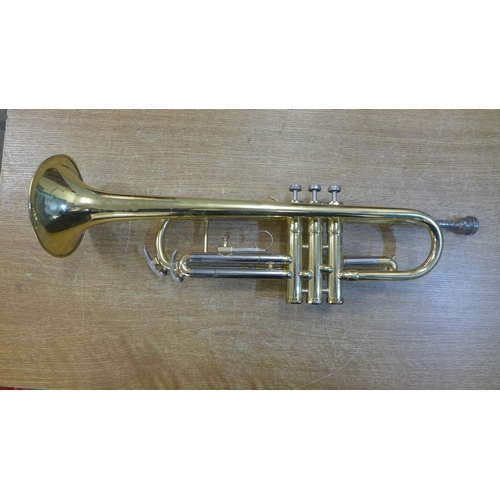 2135 - A trumpet