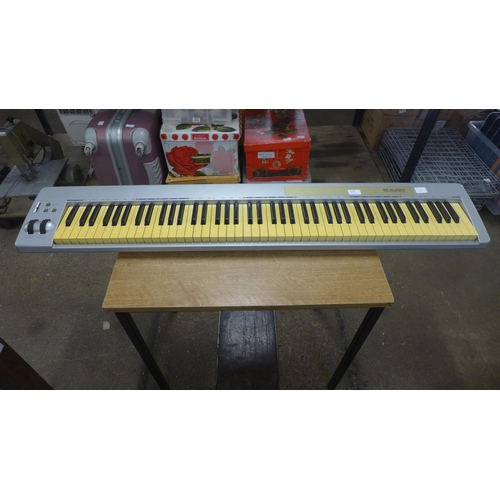 2145 - An M-Audio Keystation 88 keyboard