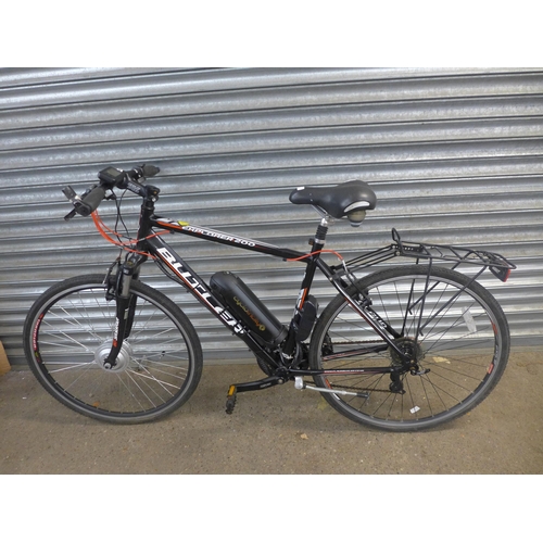 2200 - A Claud Butler Explorer 200 electric bike with Cyclotricity battery (police repossession)