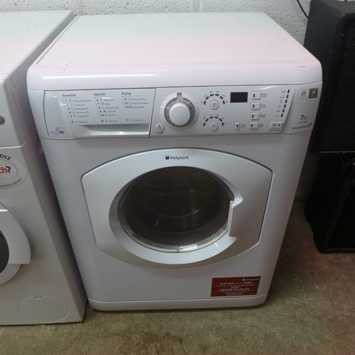 2211B - A Hotpoint Aquarius+ 7kg washer dryer (WDF740)