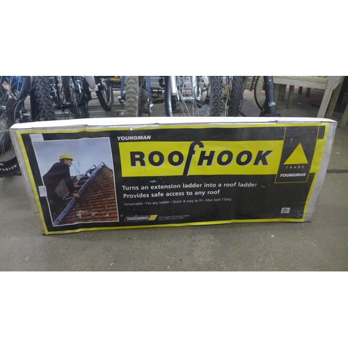 2350 - A Youngman root hook conversion kit * this lot is subject to VAT