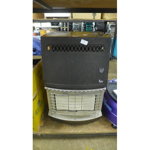 2375 - A Calor heater with full gas bottle